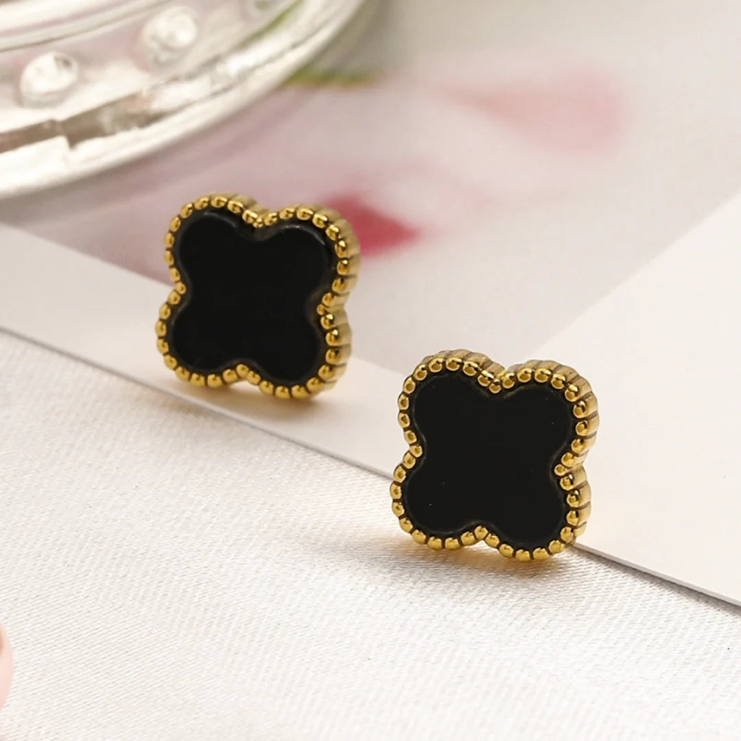 CLOVER | Boucles d'oreilles noires