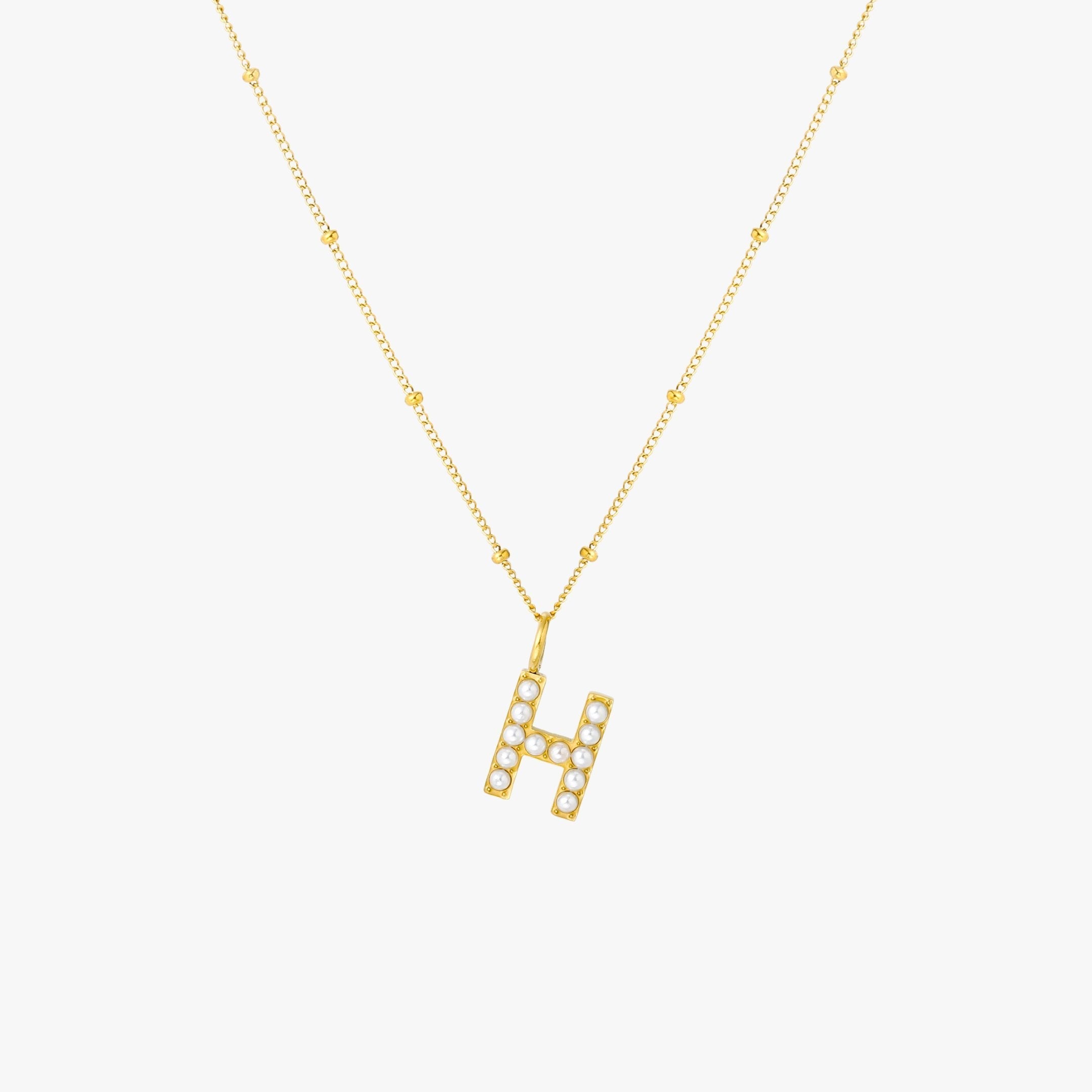 Collier avec initiales en perles