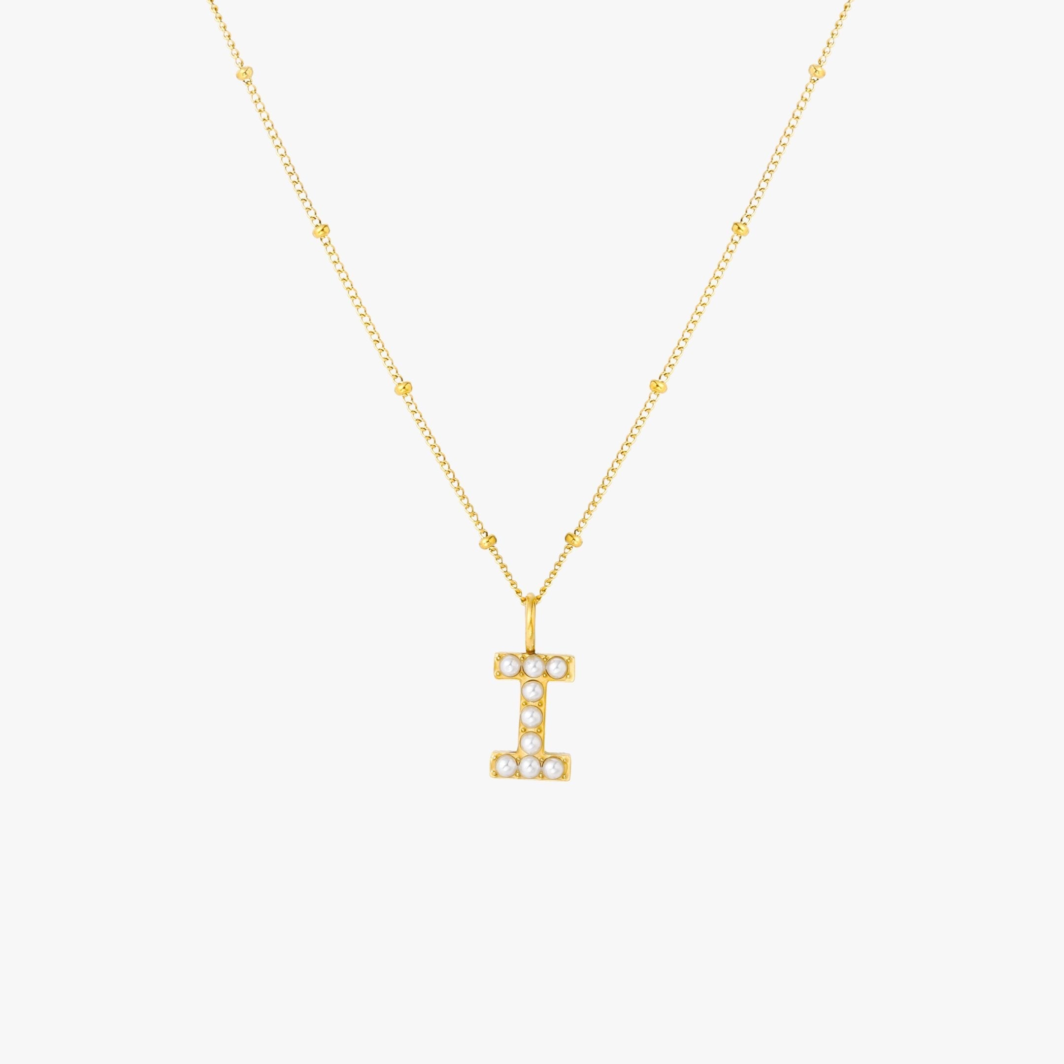 Collier avec initiales en perles