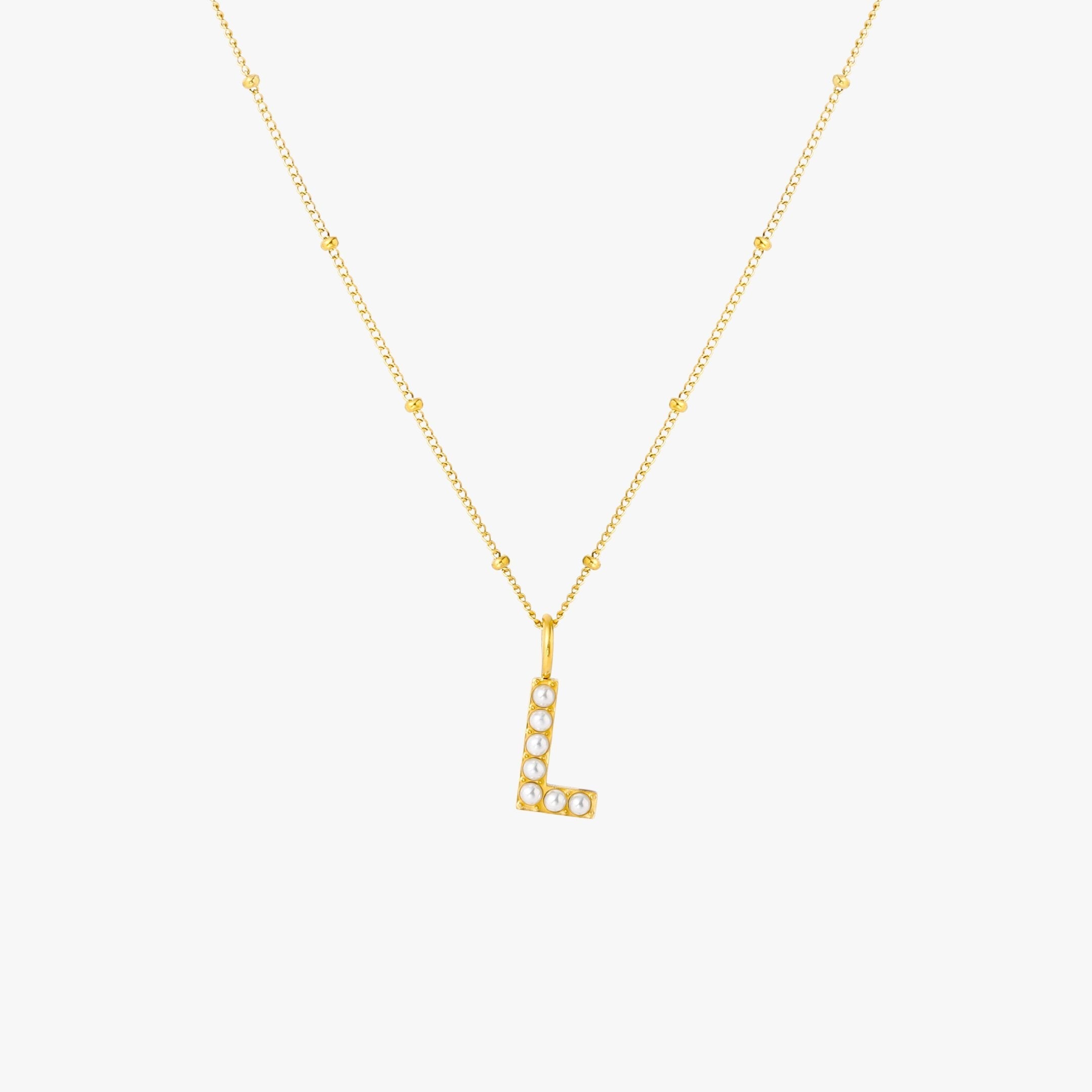 Collier avec initiales en perles