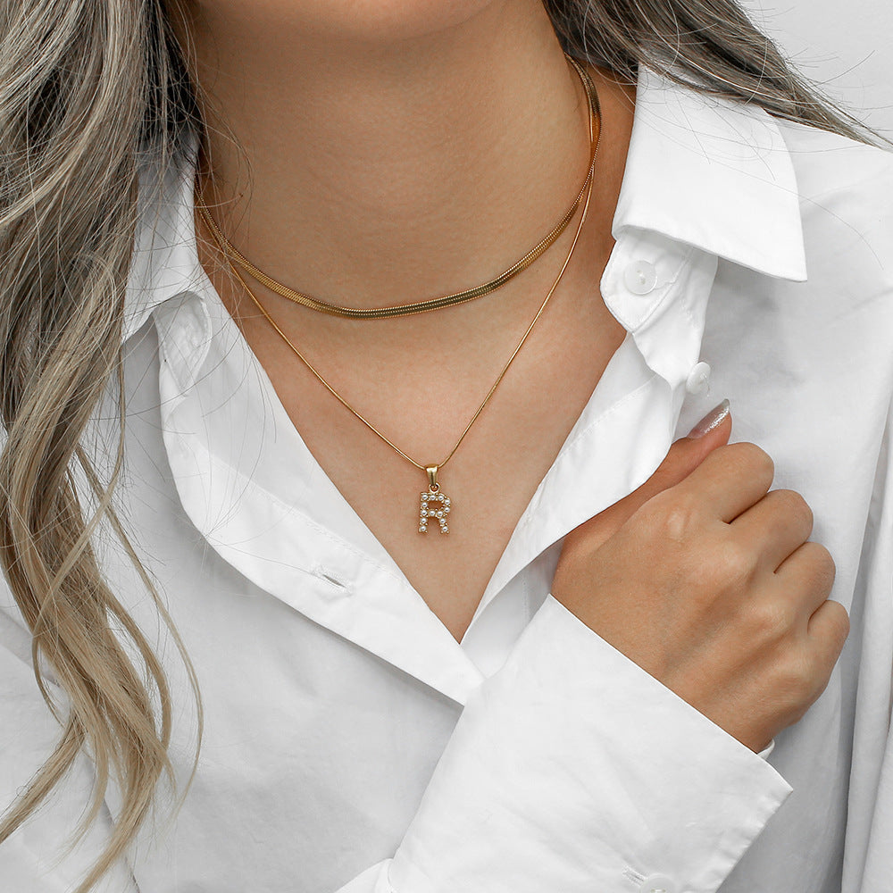 Collier avec lettres initiales Fiona Schicht-Gold
