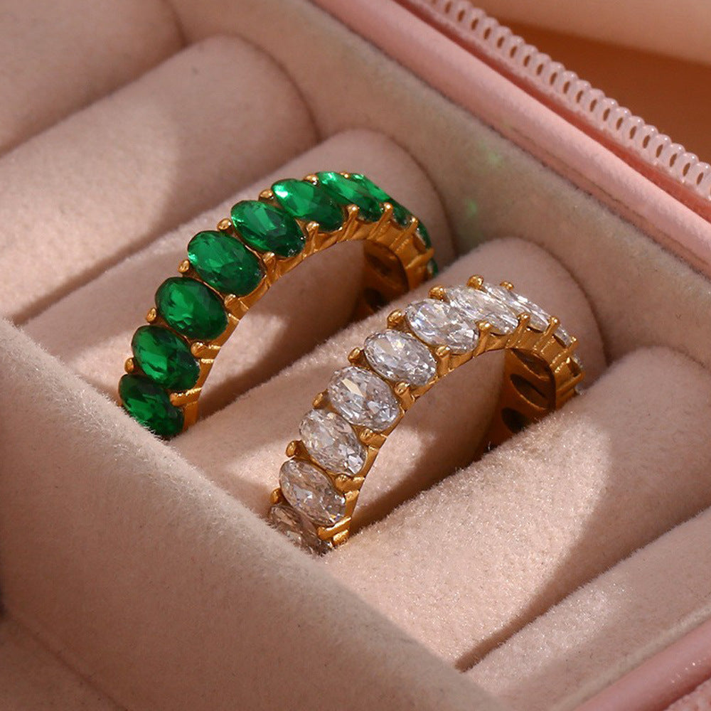Bague en Or avec Simulants de Diamant Antoinette