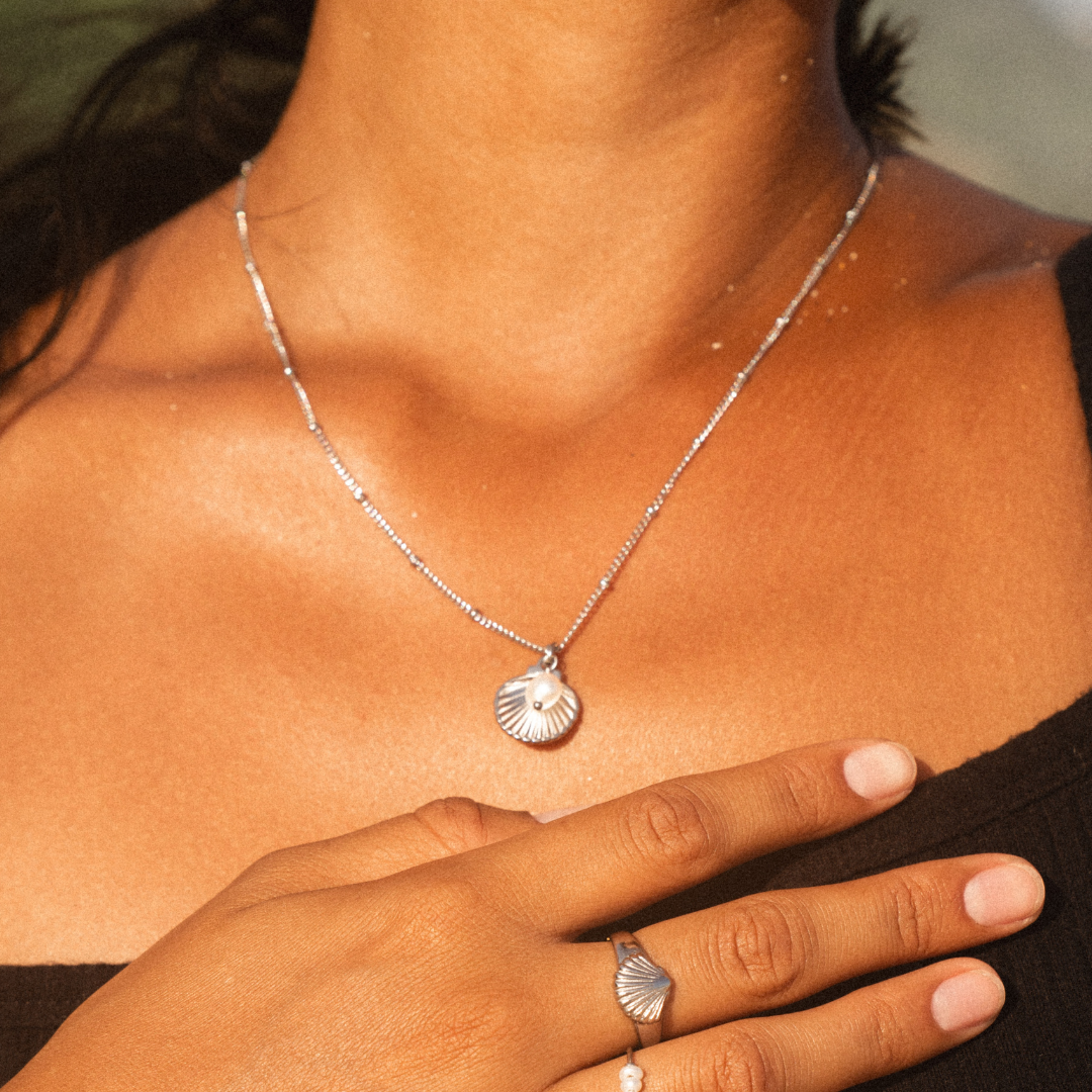 Collier de coquillages