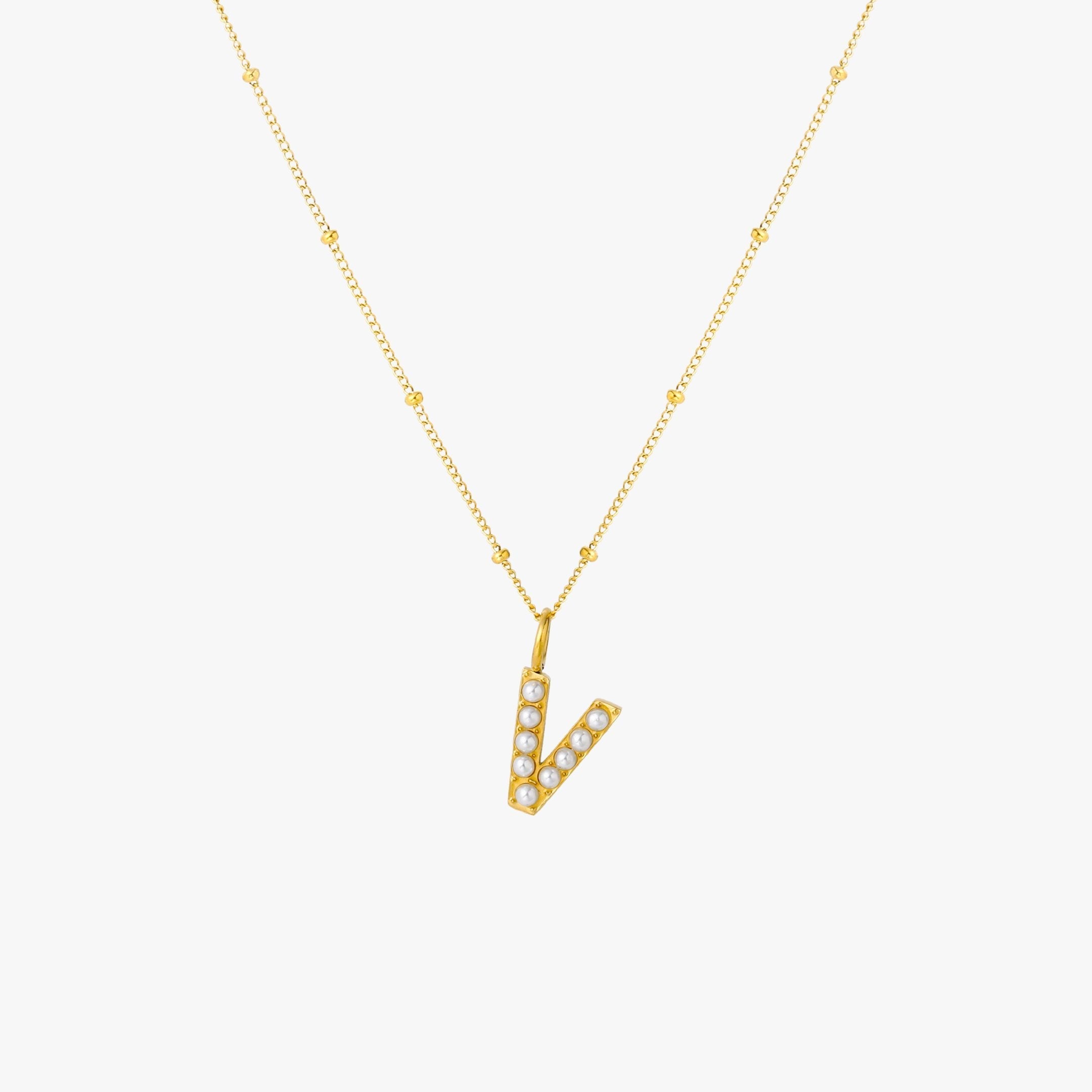 Collier avec initiales en perles