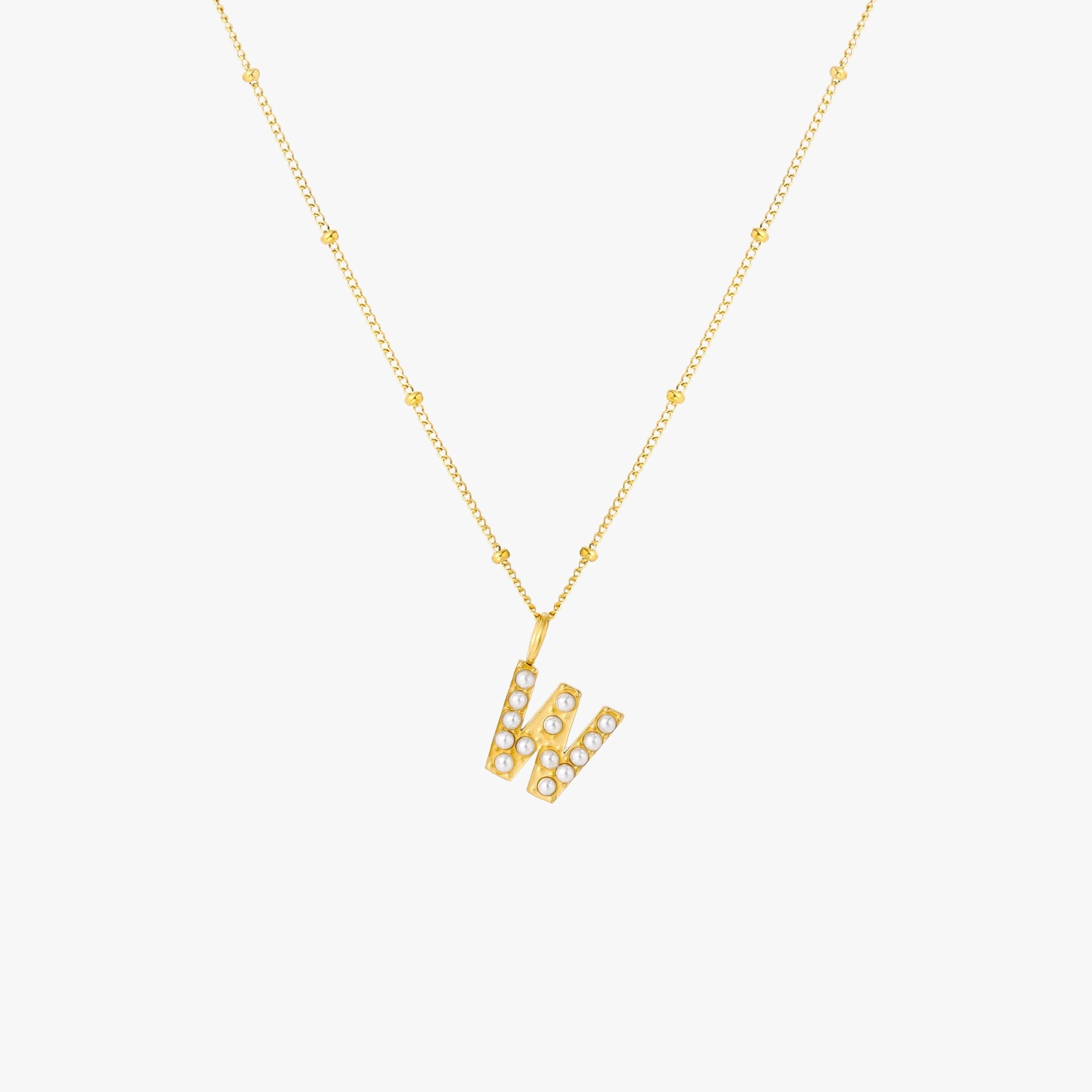 Collier avec initiales en perles