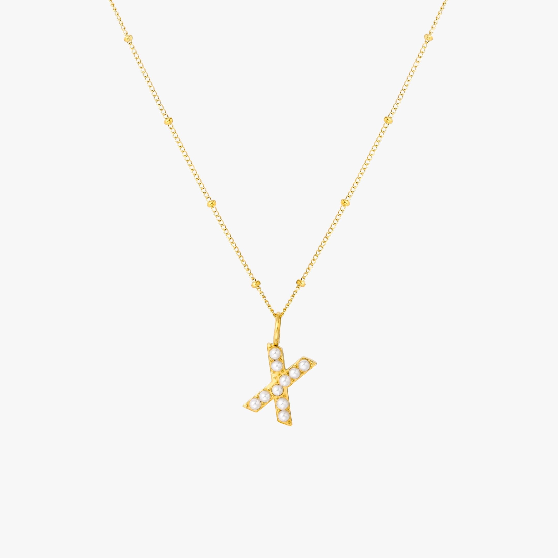 Collier avec initiales en perles