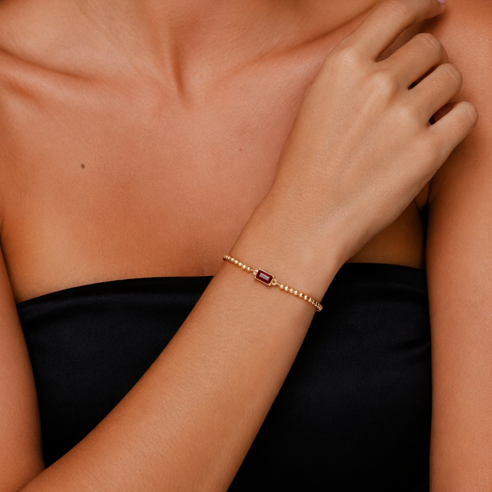 Bracelet en perles avec pierre de naissance