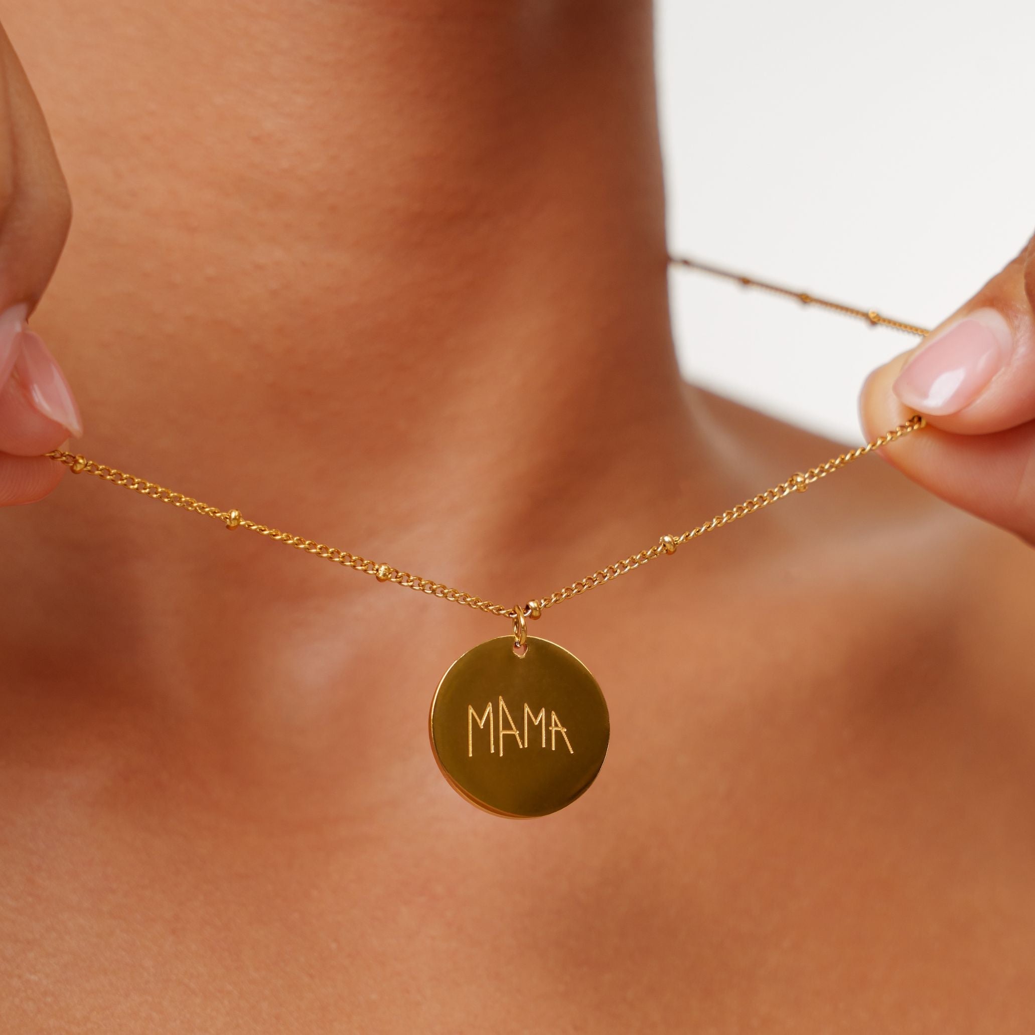 Collier disque de dessin