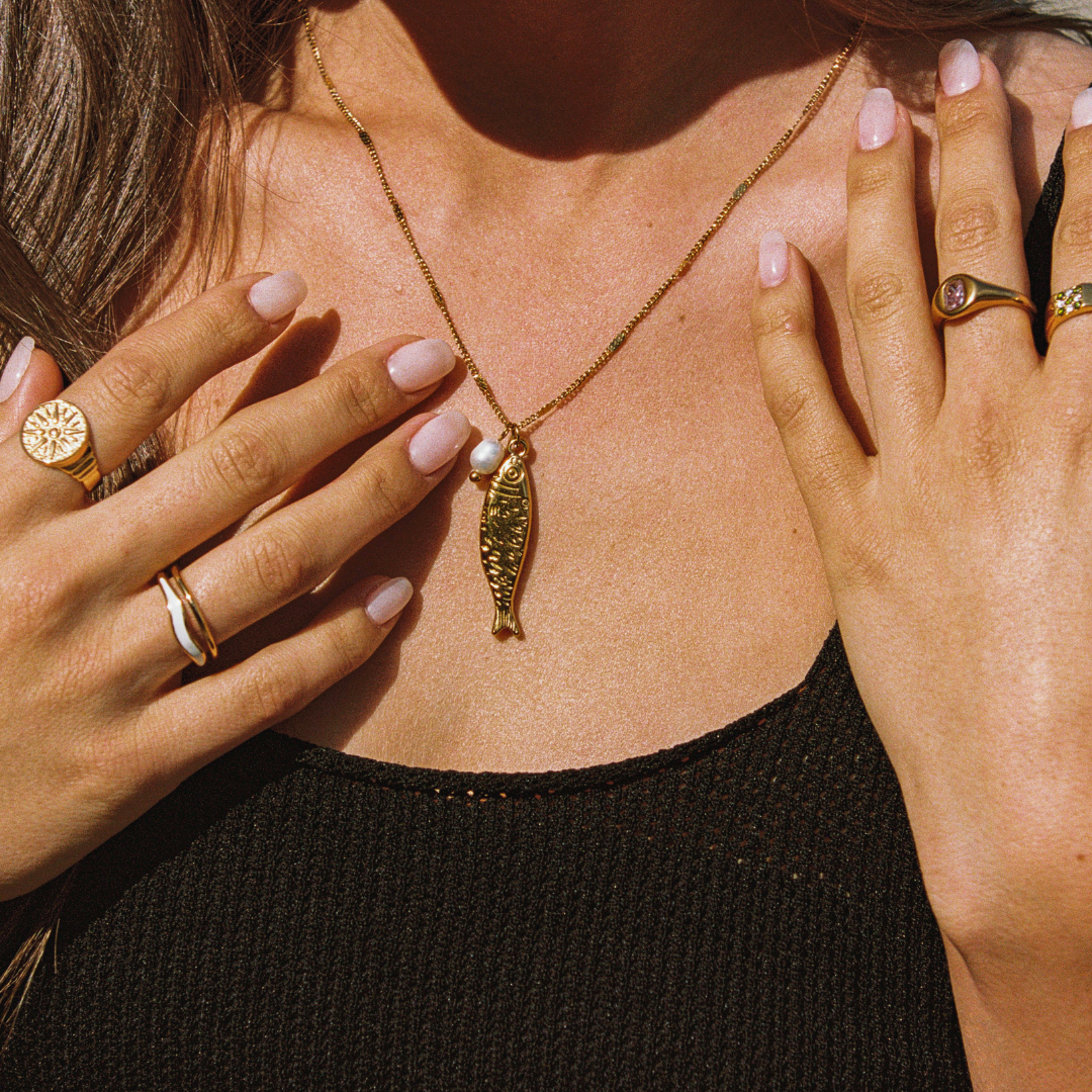Collier Poisson