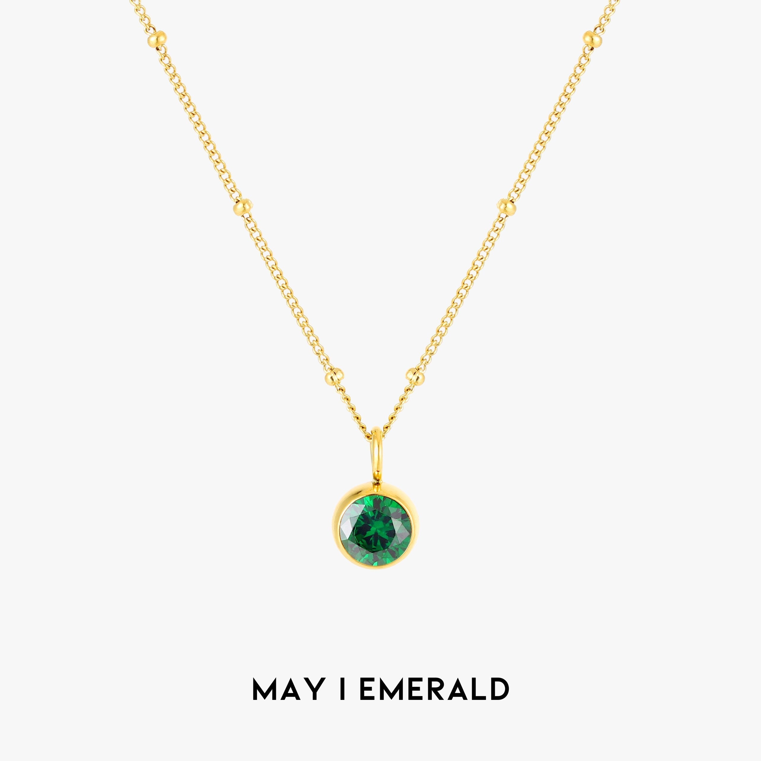 Collier de pierre de naissance