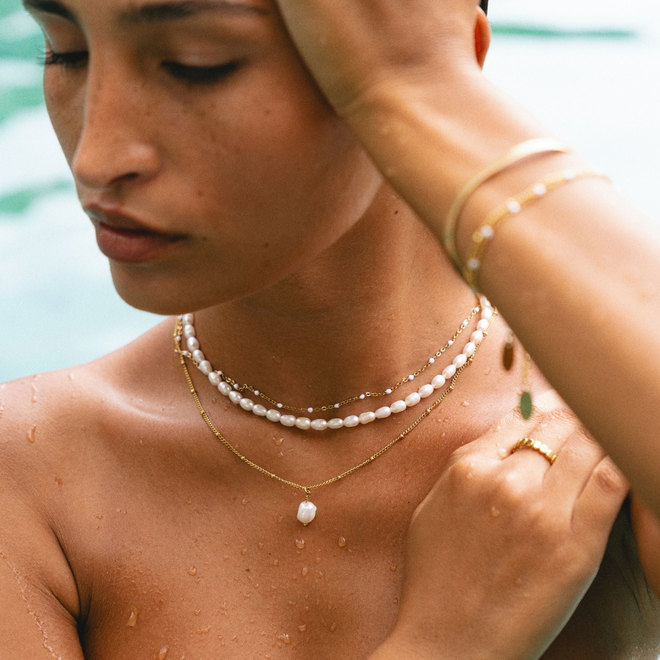 Choker en perles d'eau douce