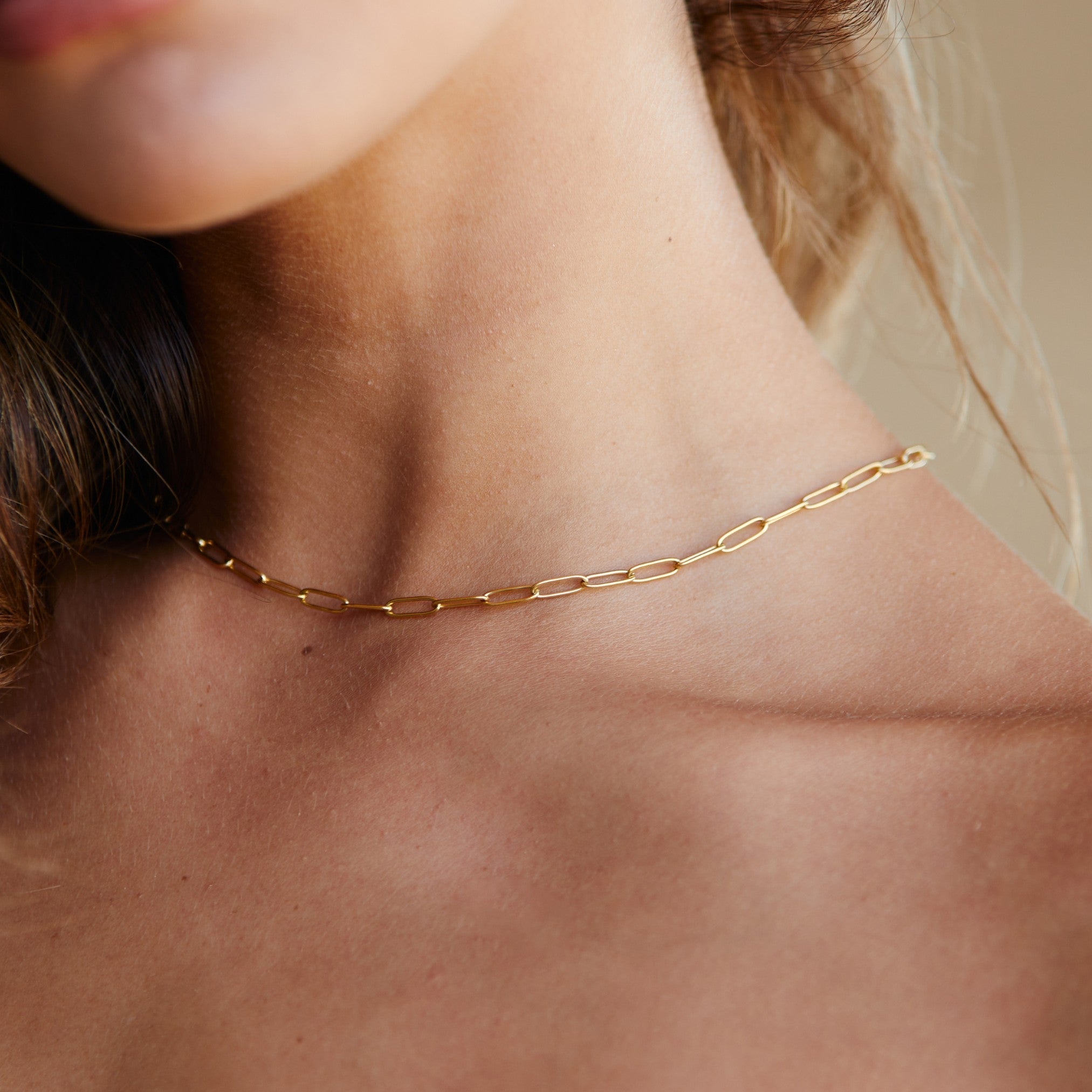 "Choker" en Papierclip Cozumel