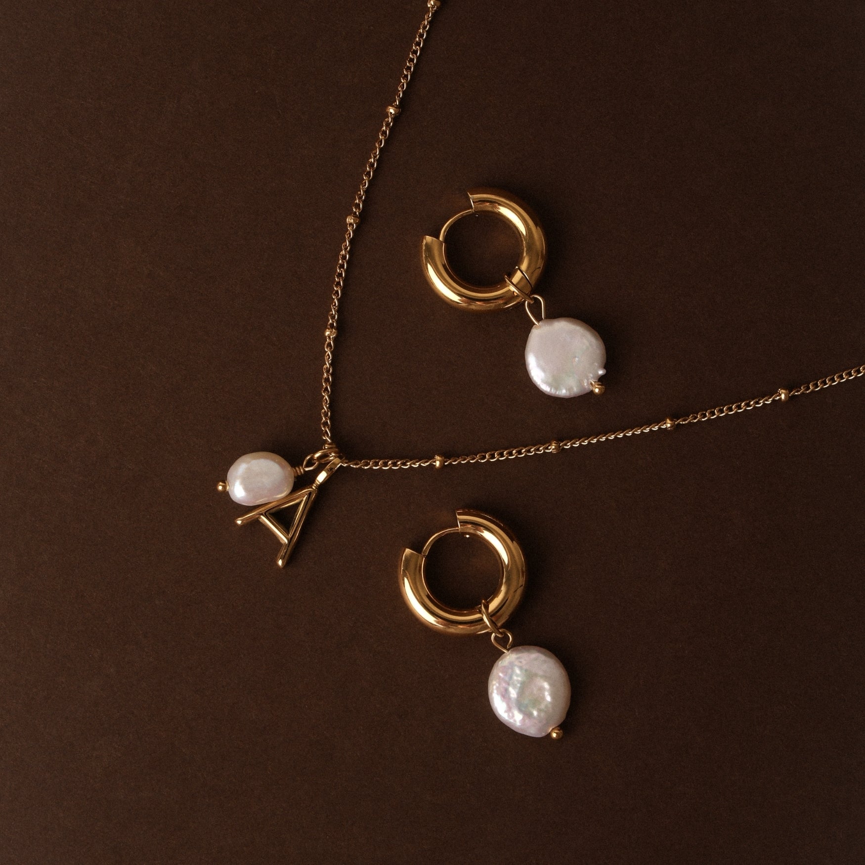 Collier avec initiales et perles