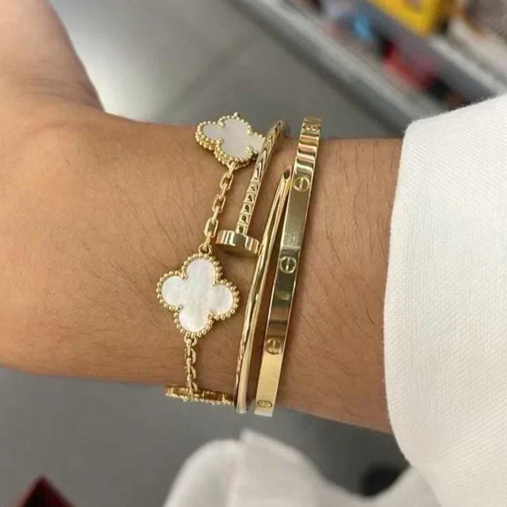 CLOVER | Montre bracelet blanche