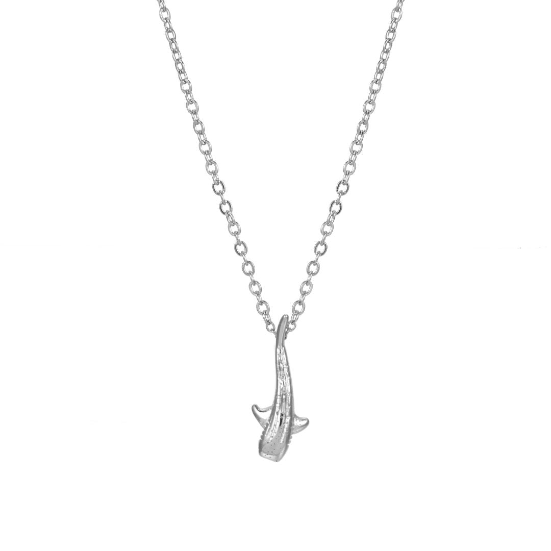 Collier requin-baleine