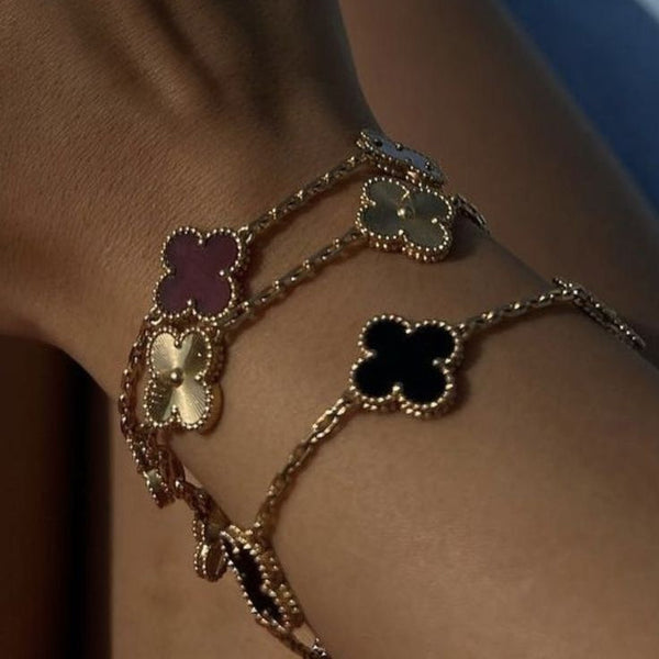 Ensemble de bracelets trèfle de six