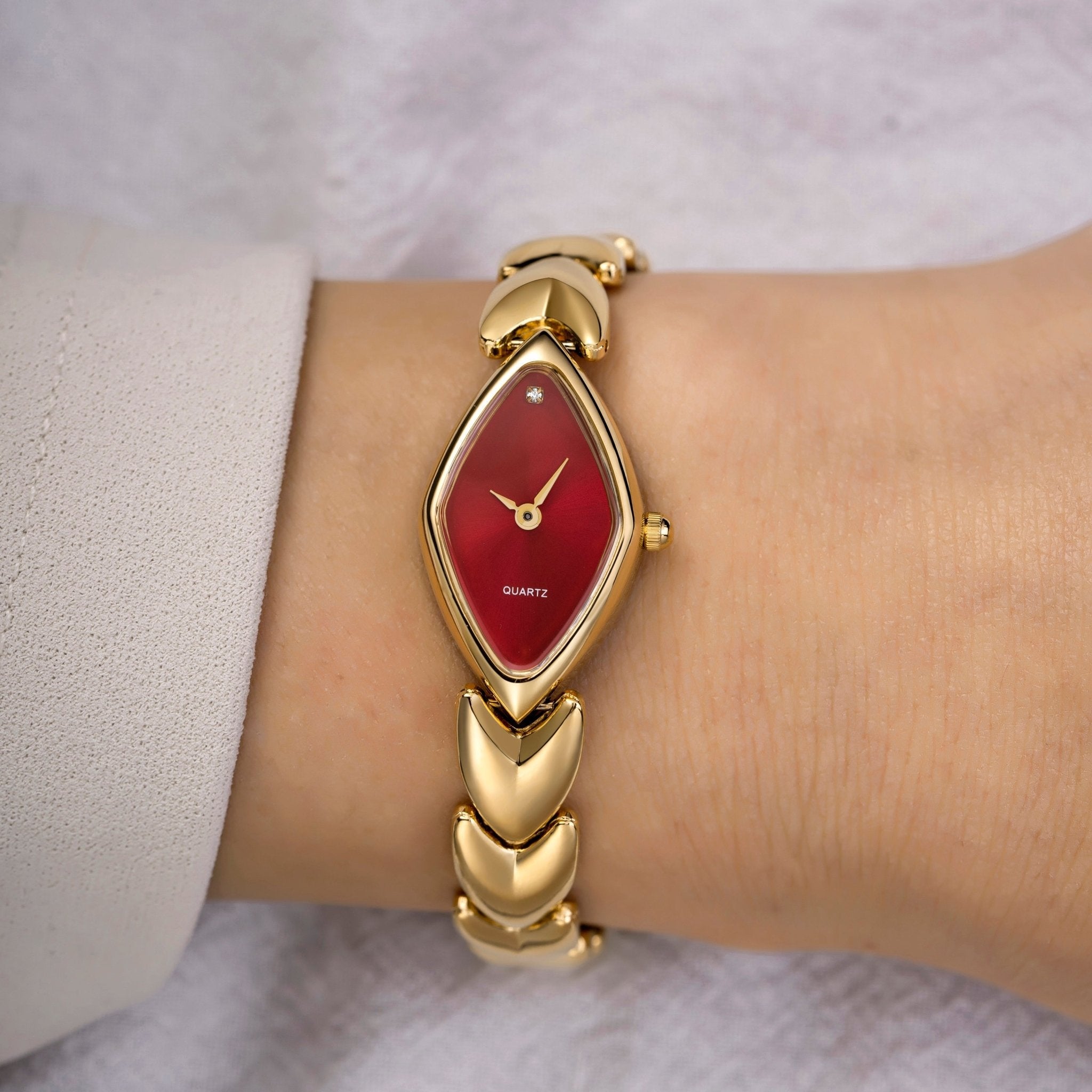 Lucille Goud Rouge