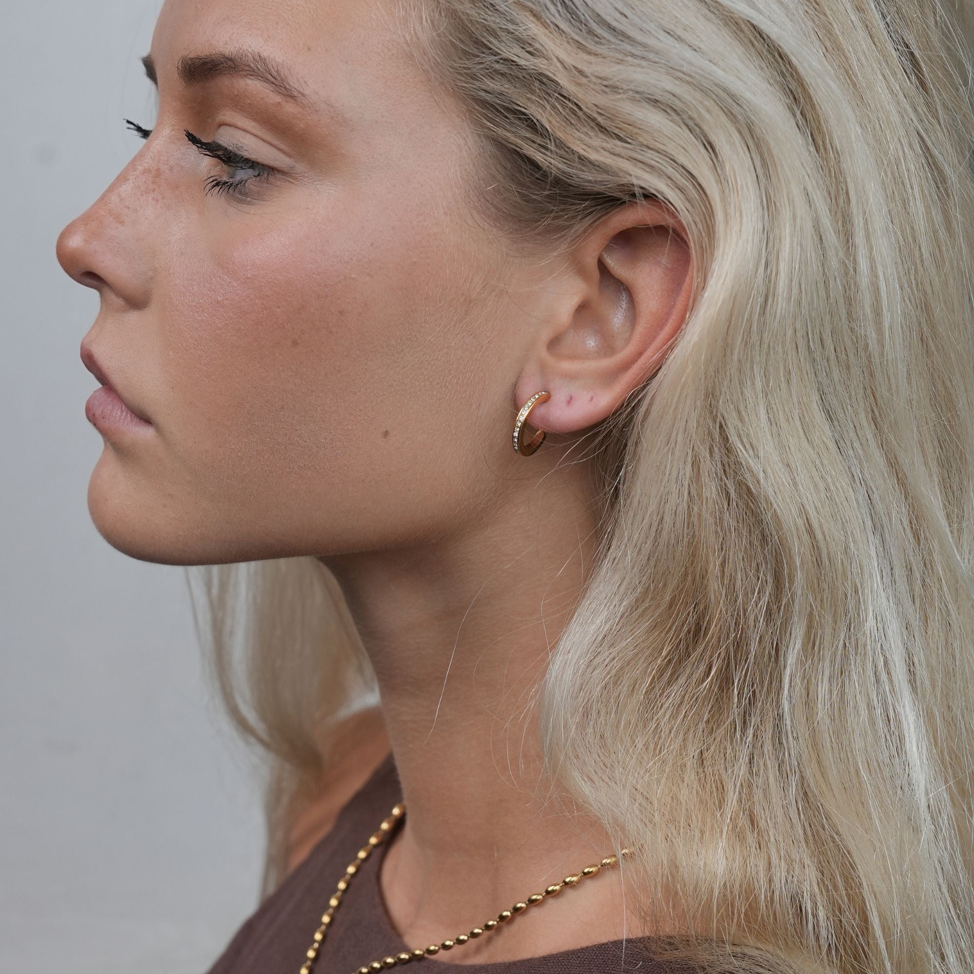 Boucles d'oreilles créoles Loisa | Or 18K