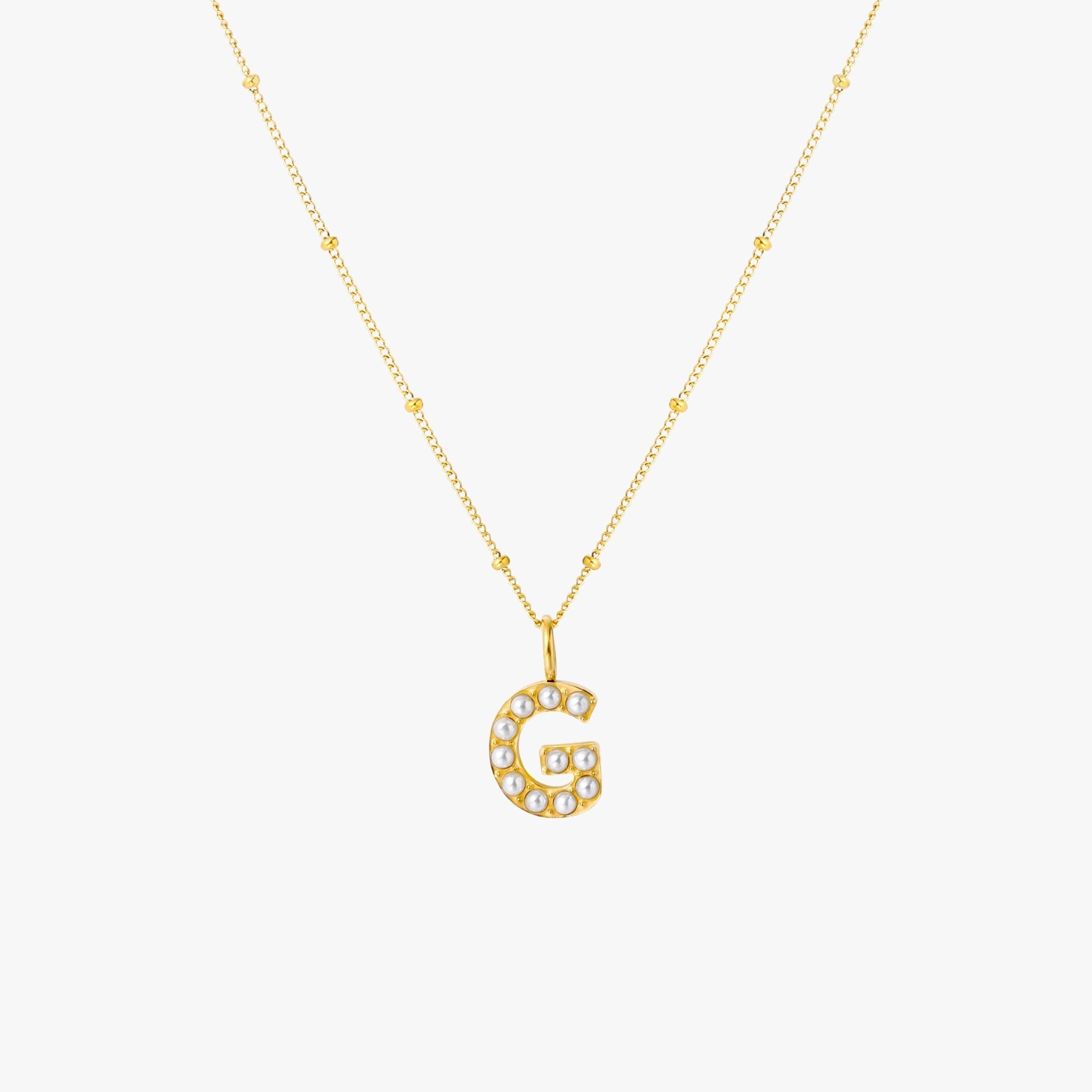 Collier avec initiales en perles