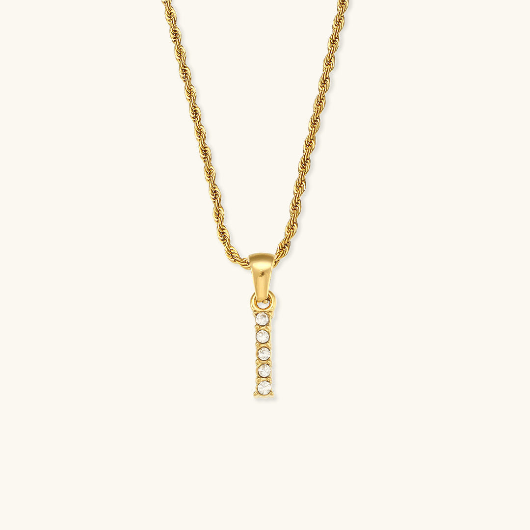 Collier en diamant avec initiales Maeve Buchstaben