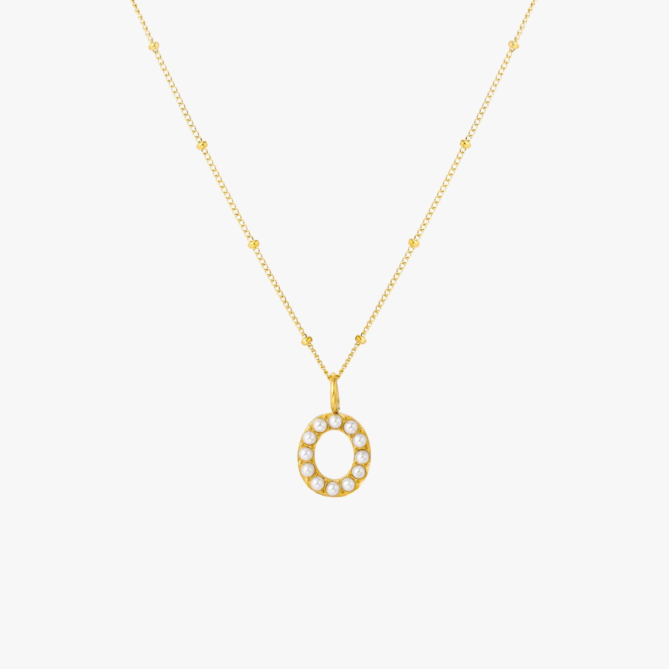 Collier avec initiales en perles