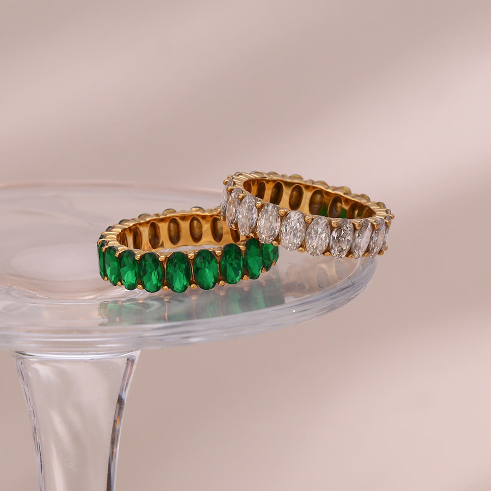 Bague en Or avec Simulants de Diamant Antoinette