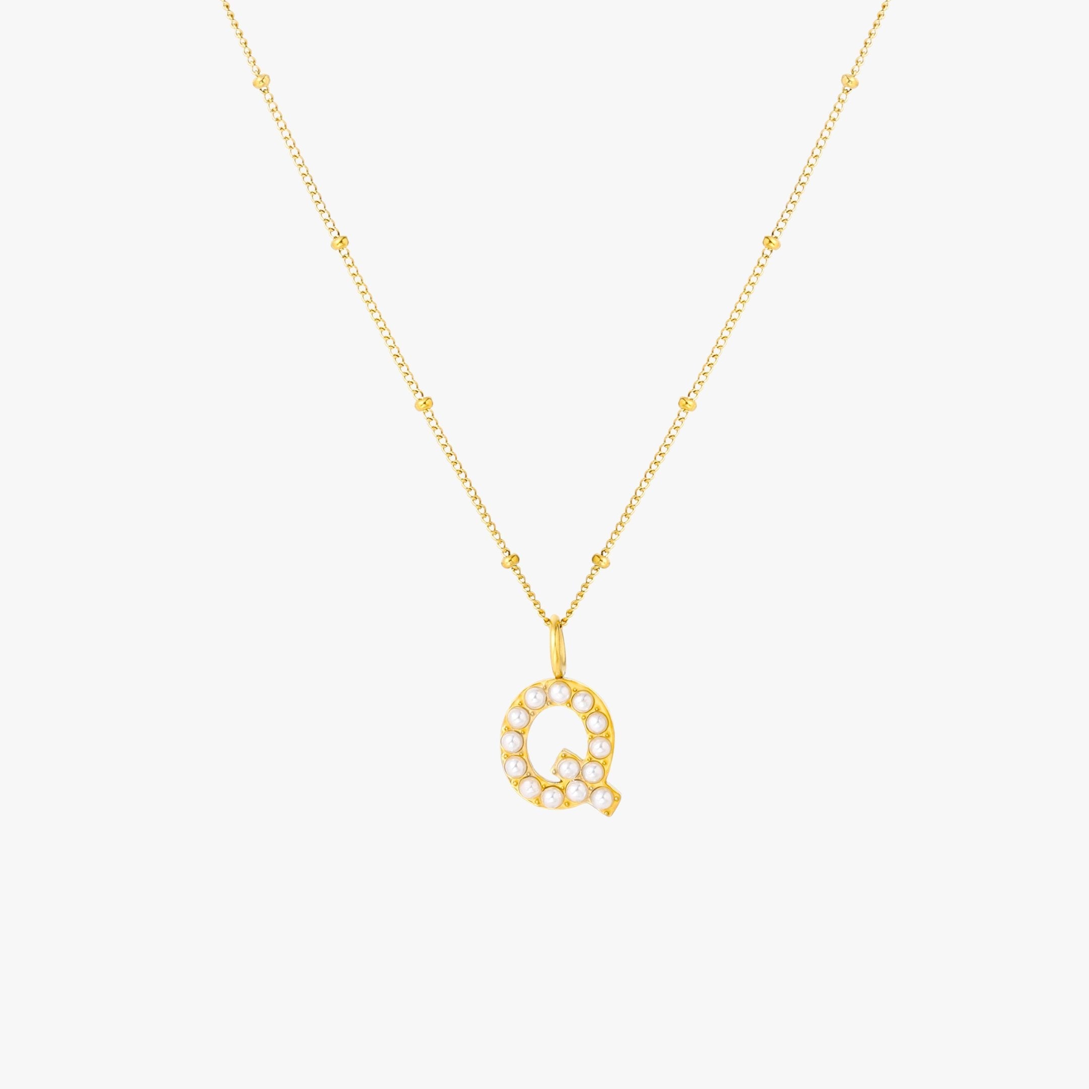 Collier avec initiales en perles