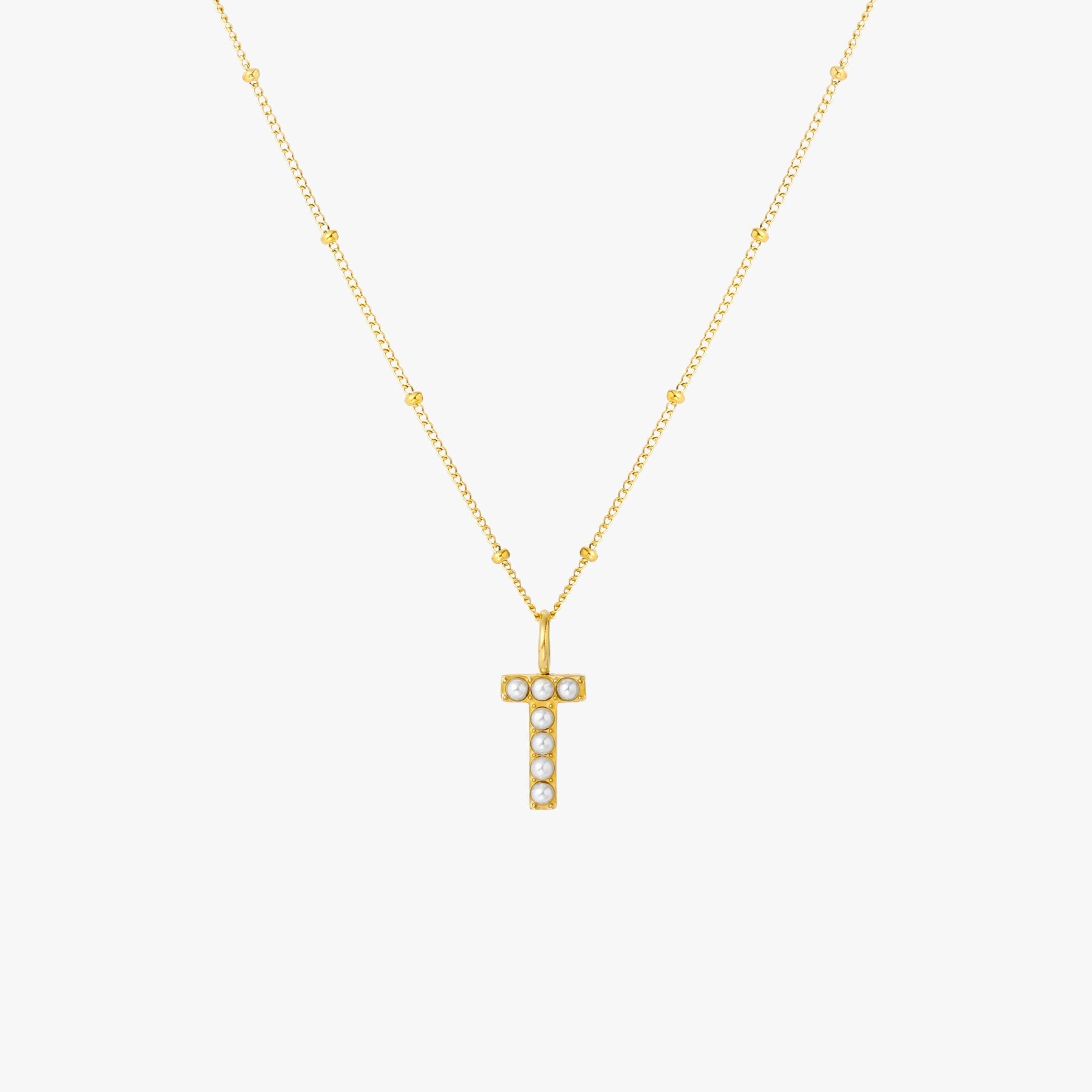 Collier avec initiales en perles
