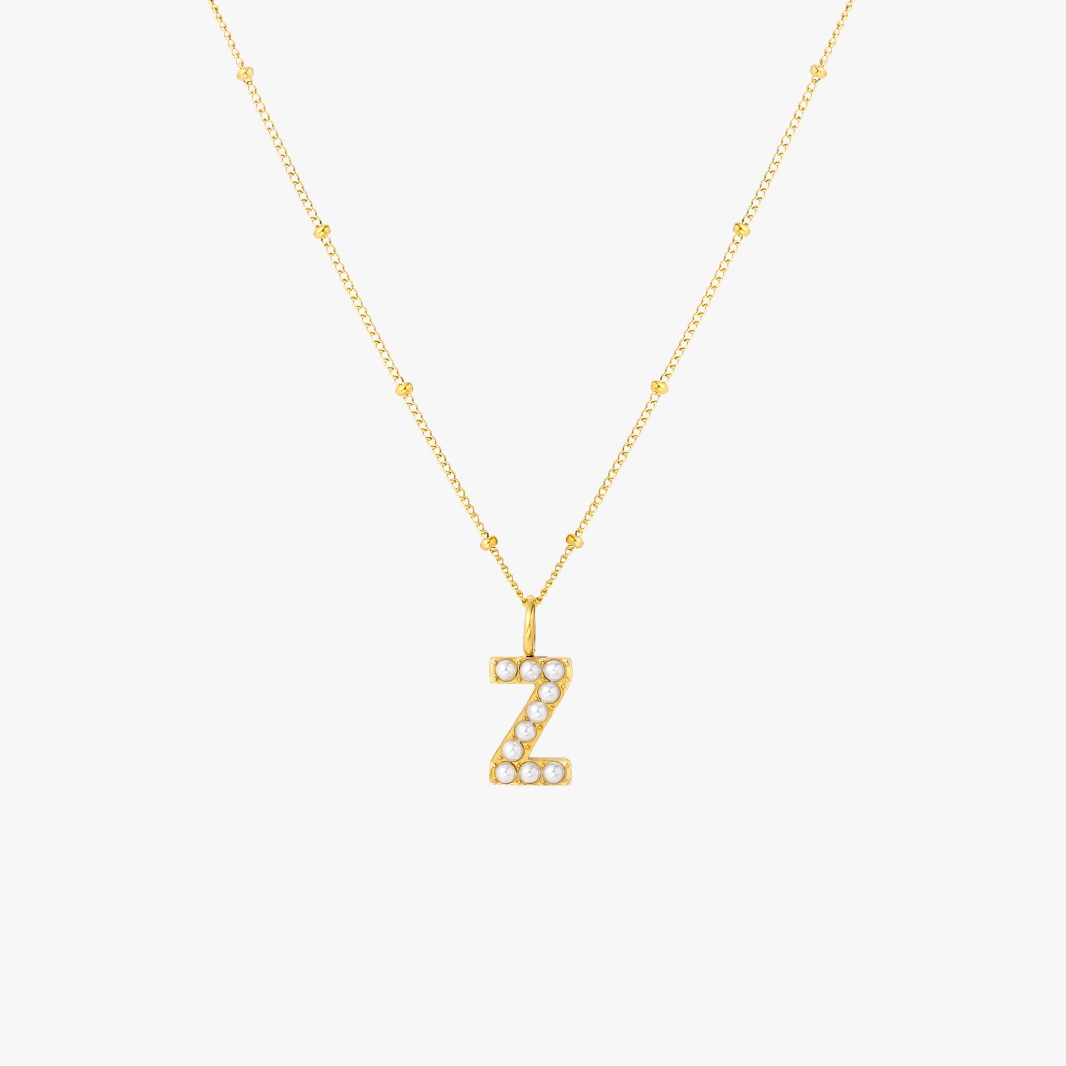 Collier avec initiales en perles