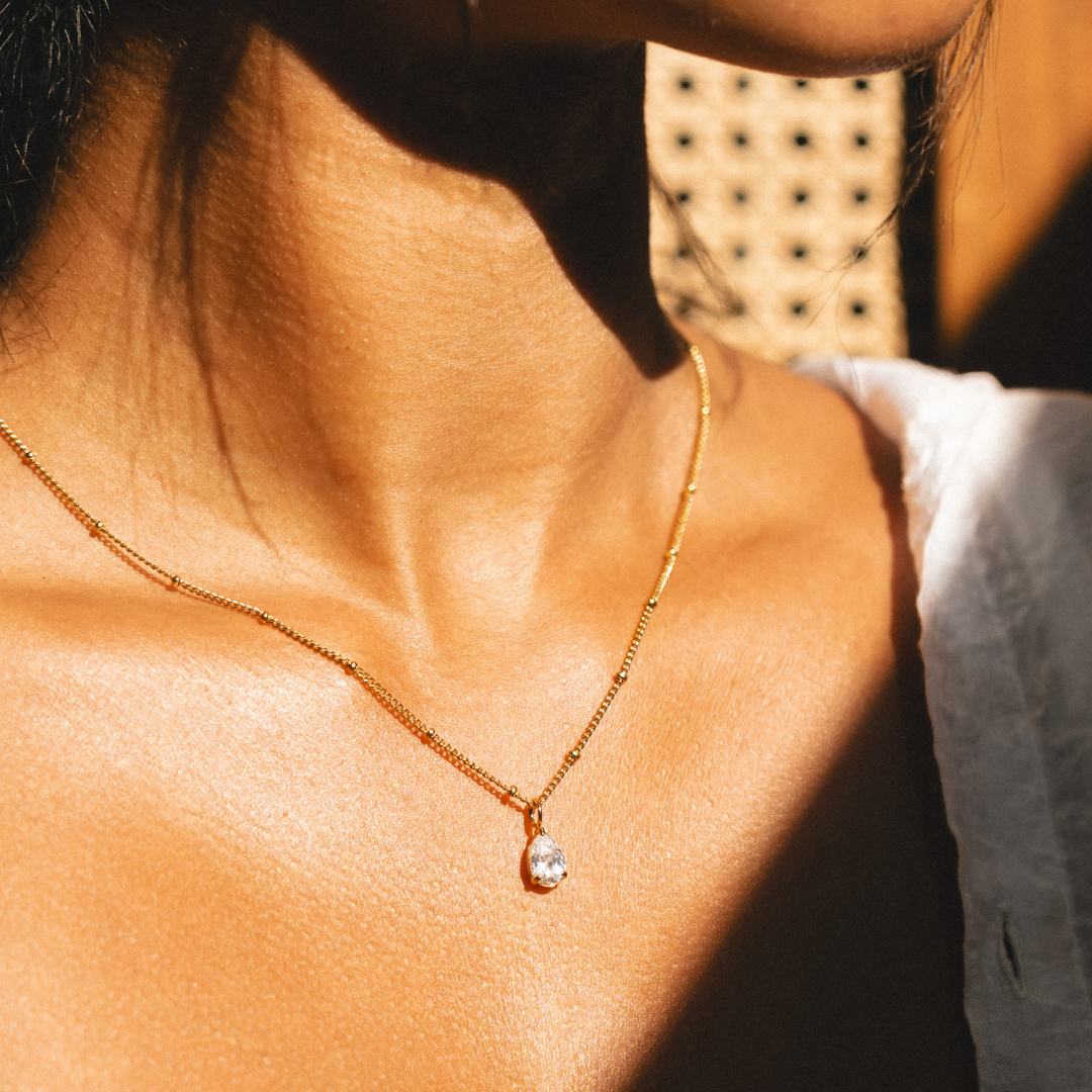 Collier Astra