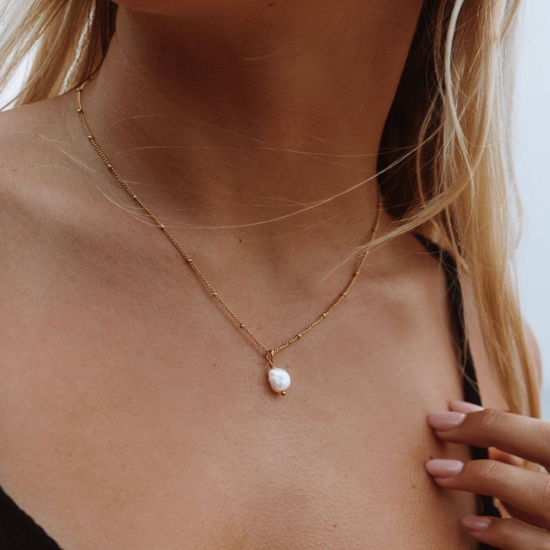 Pendentif en perles baroque