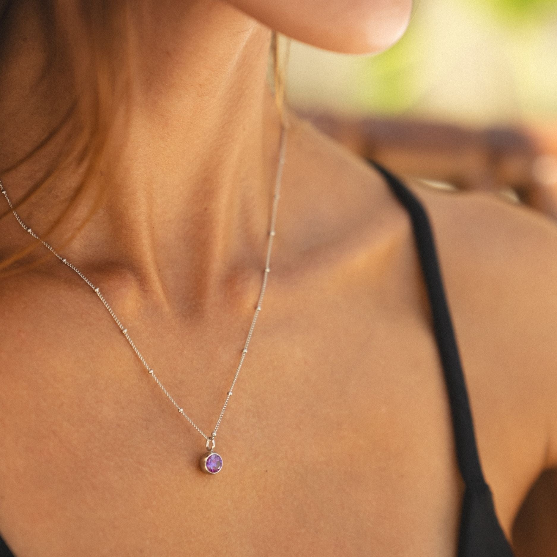 Collier de pierre de naissance