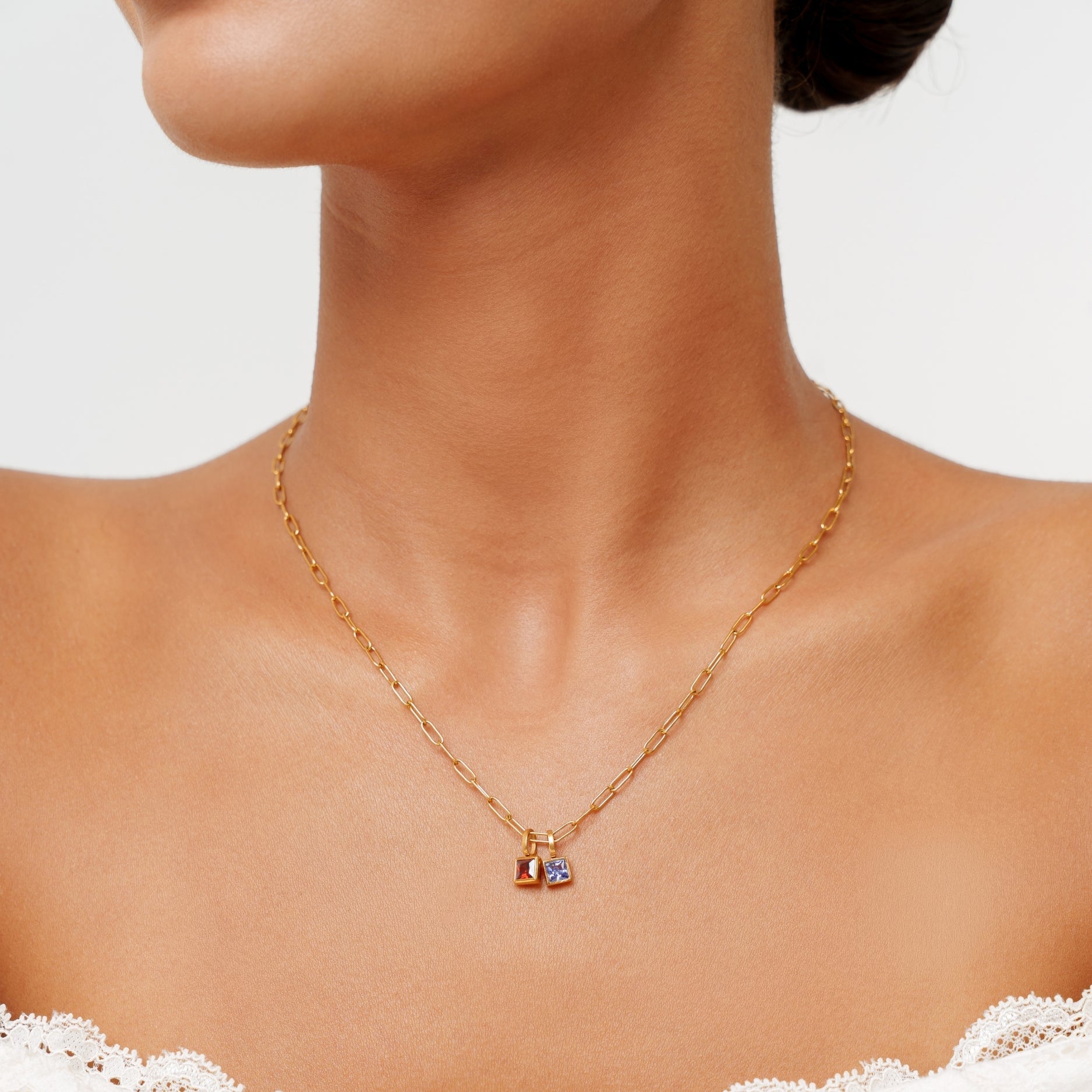 Collier en pierre de naissance en forme de trombone