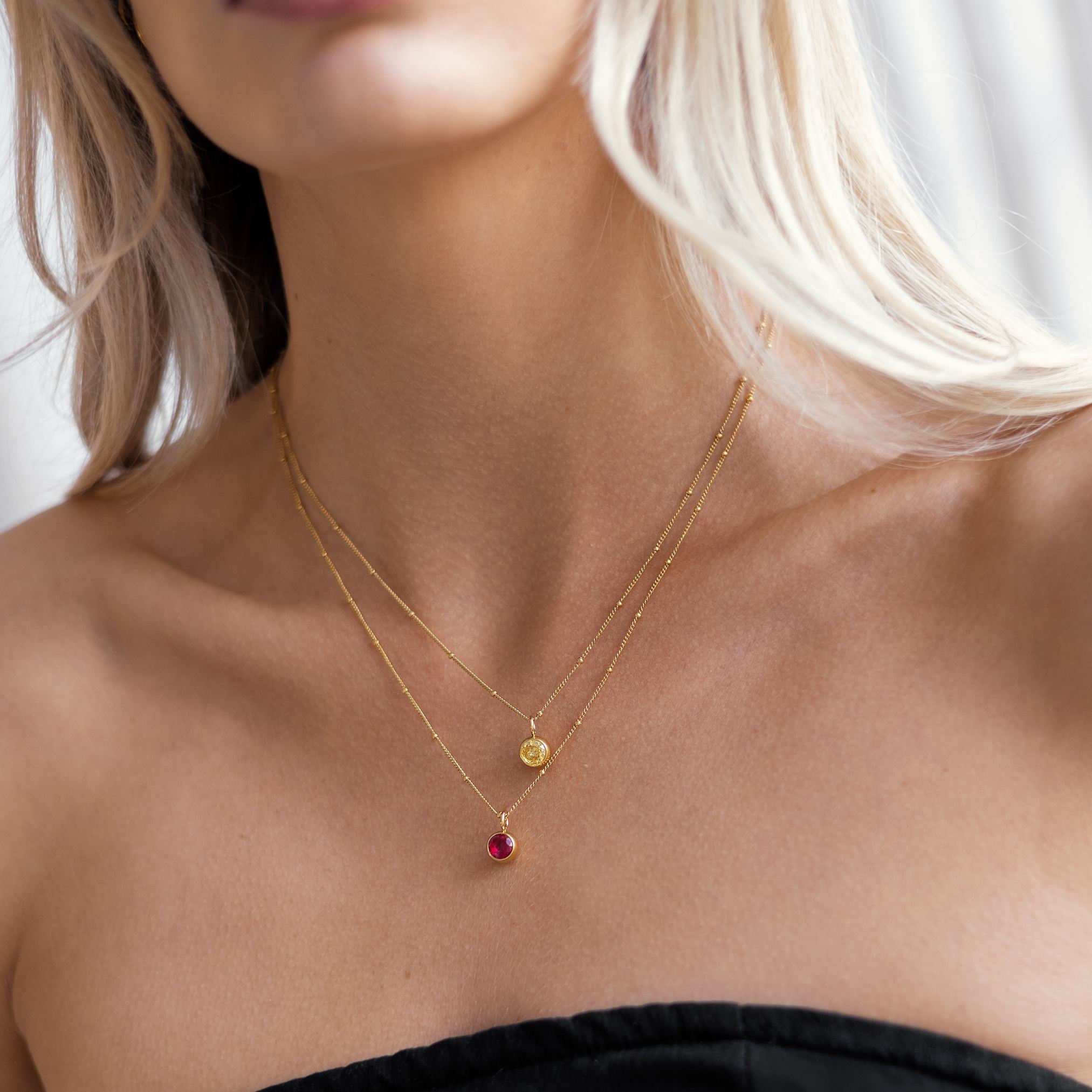 Collier de pierre de naissance