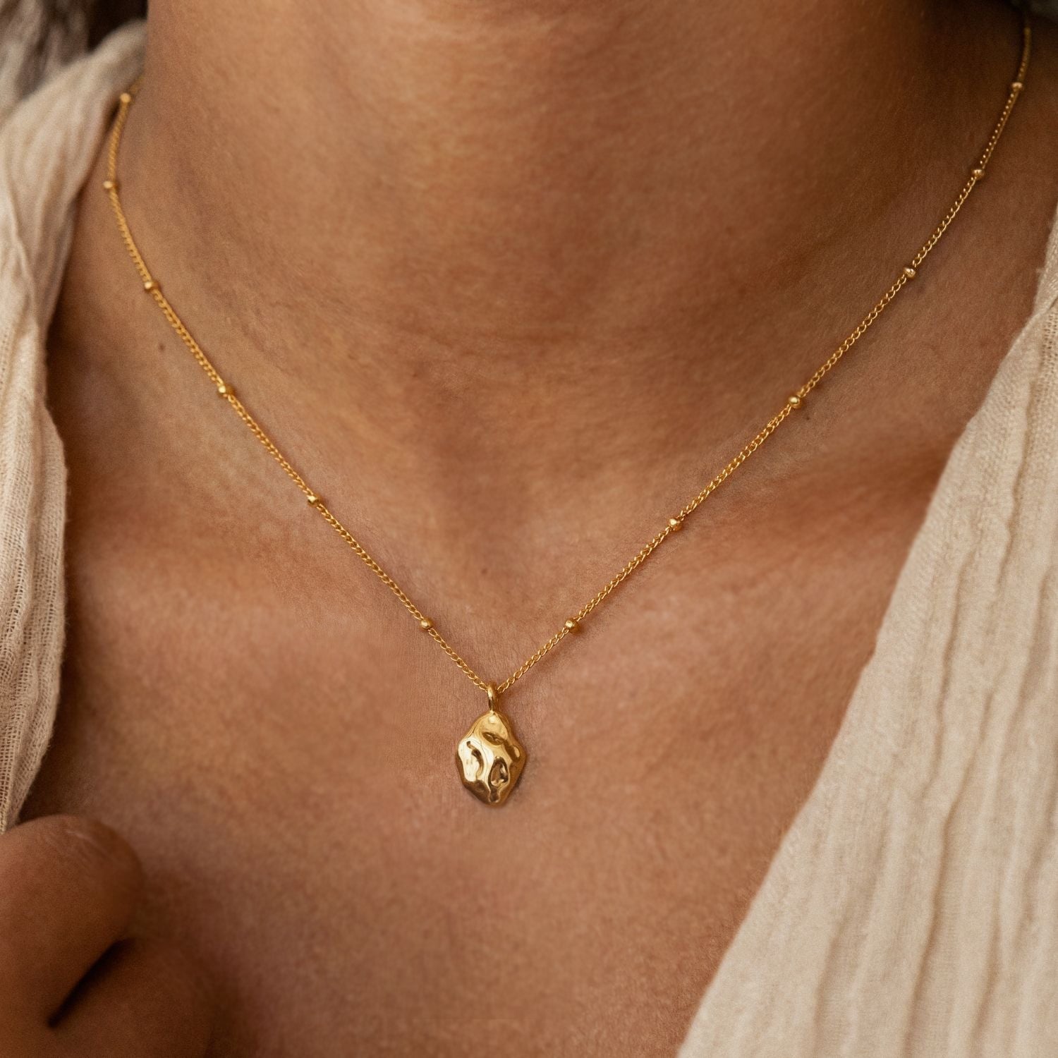Collier Goldie