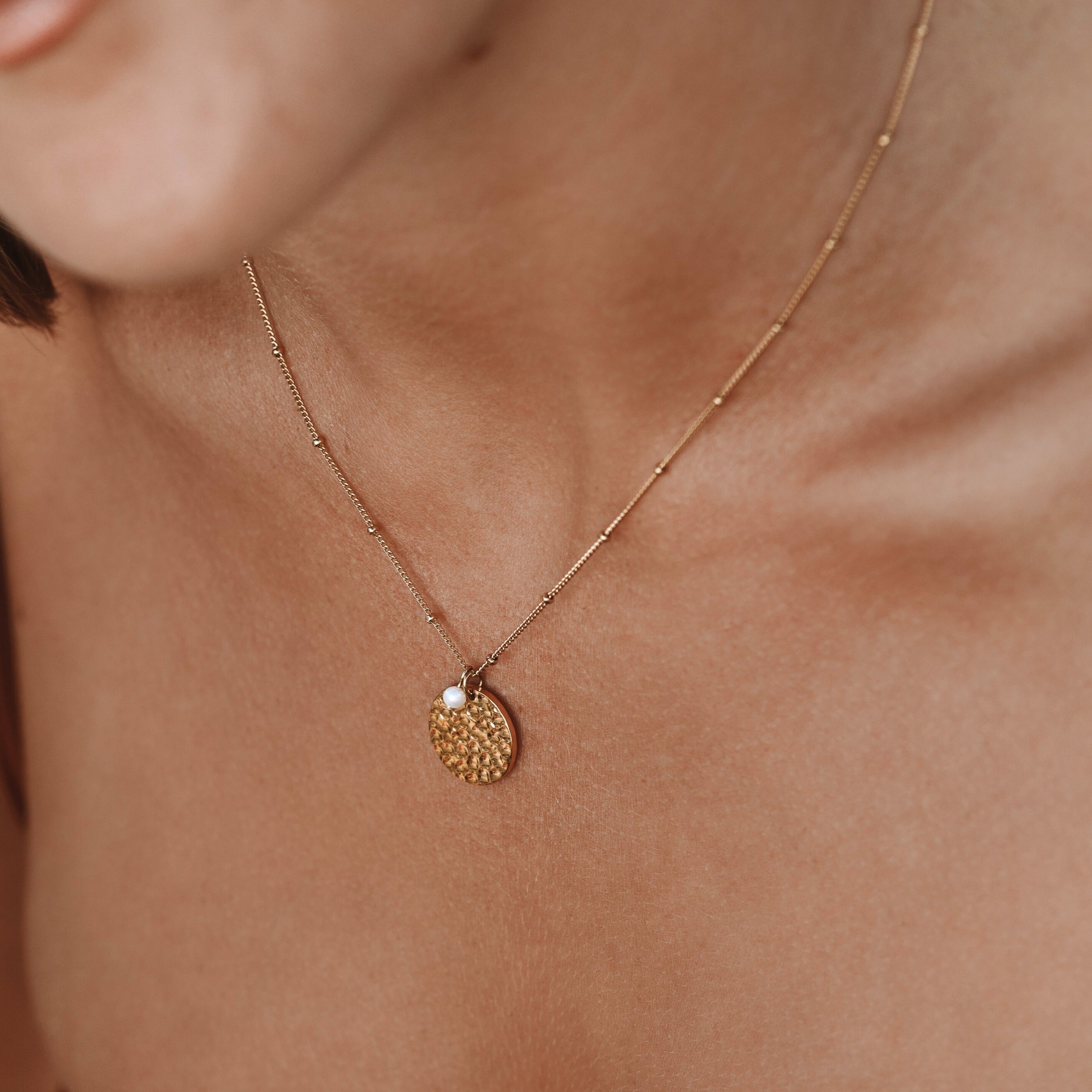 Collier Médaillon Île
