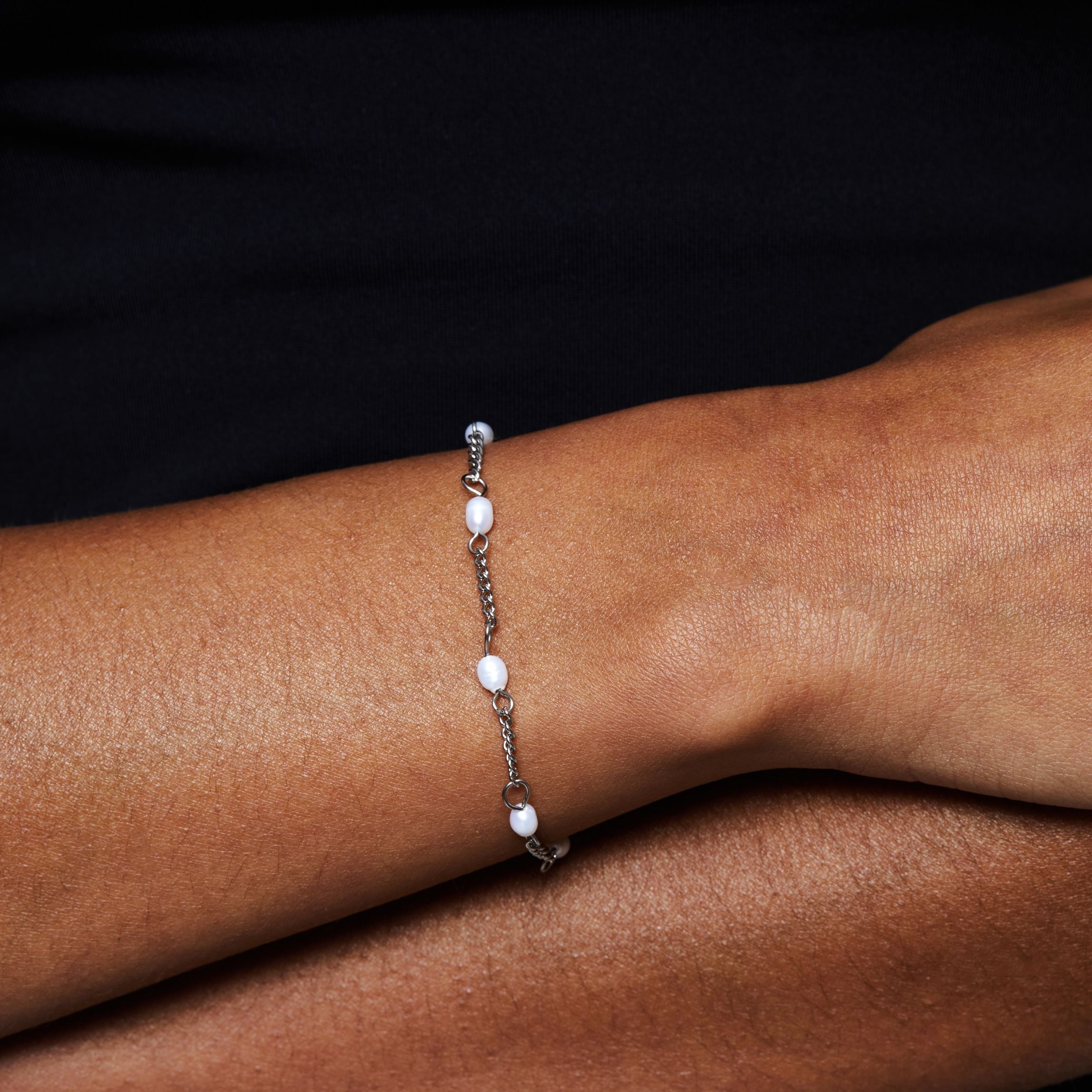 Bracelet en perles d'eau douce "Lovina"
