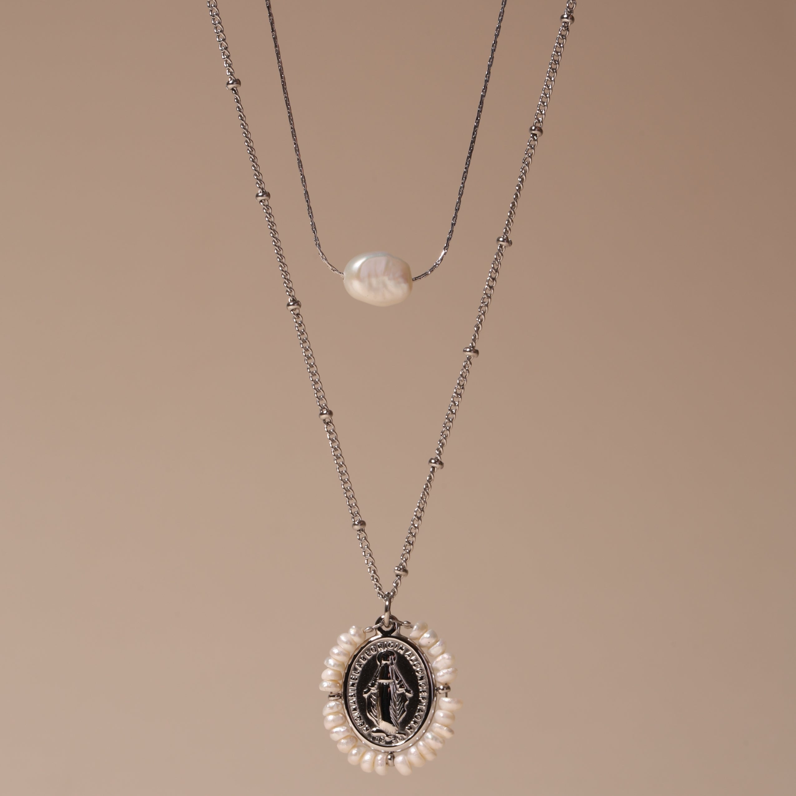 Choker en perles baroques