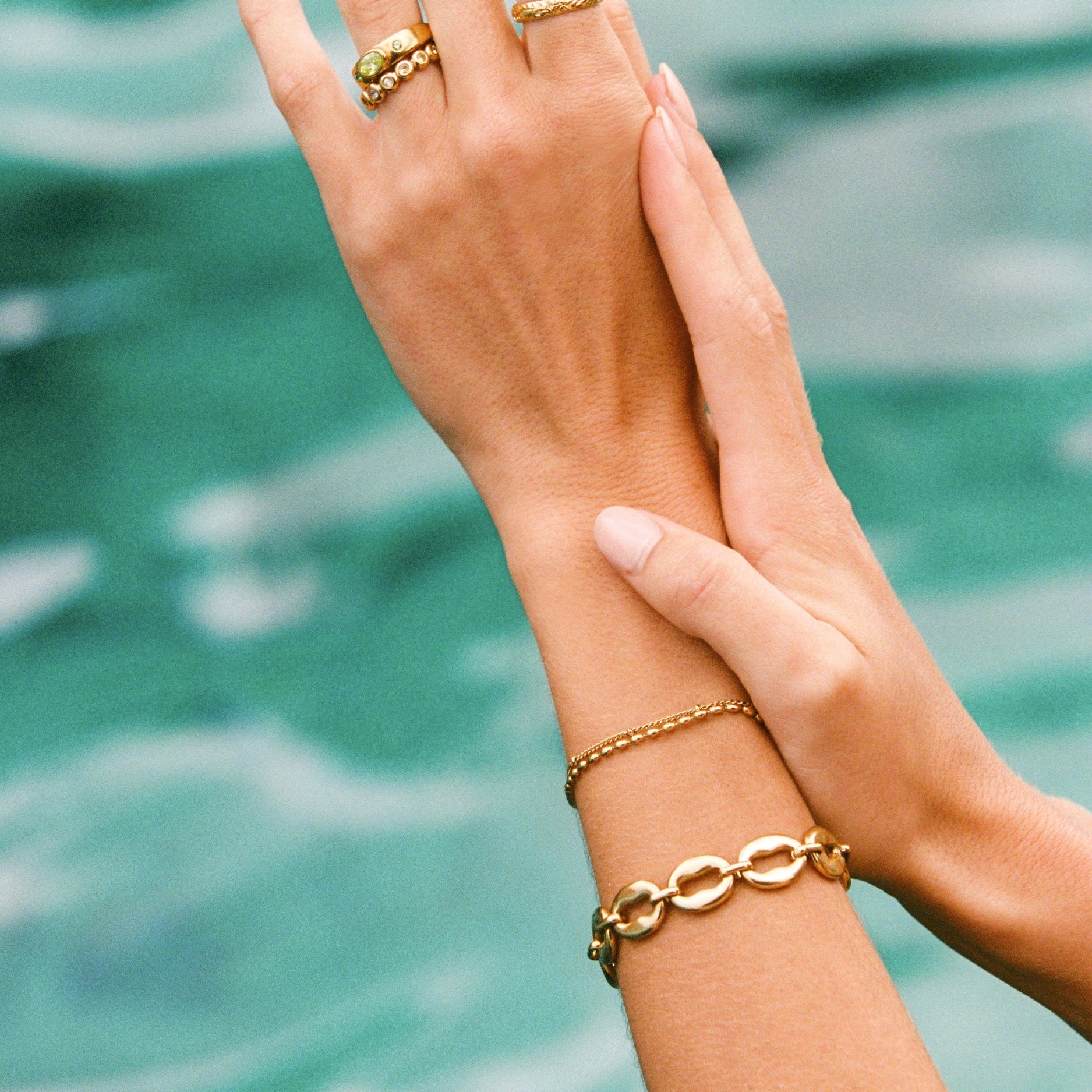 Bracelet en pierres de rivière